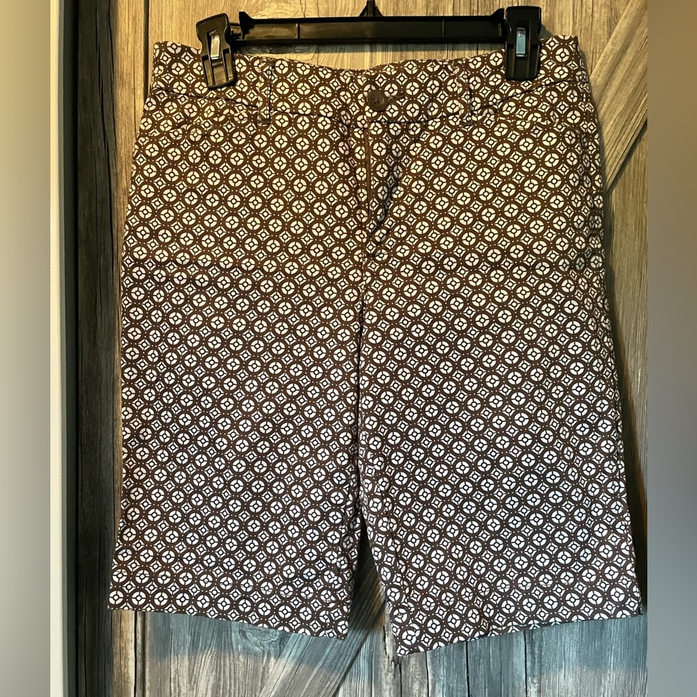 St Johns Bay Bermuda shorts, size 6
